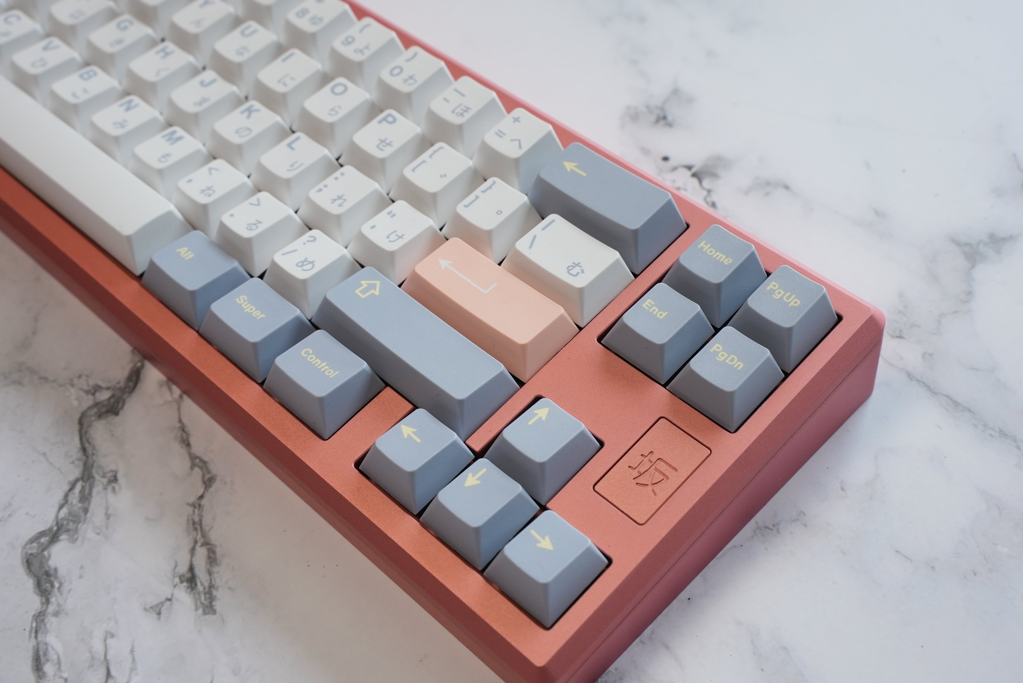 GMK CYL Momo Yume Keycaps