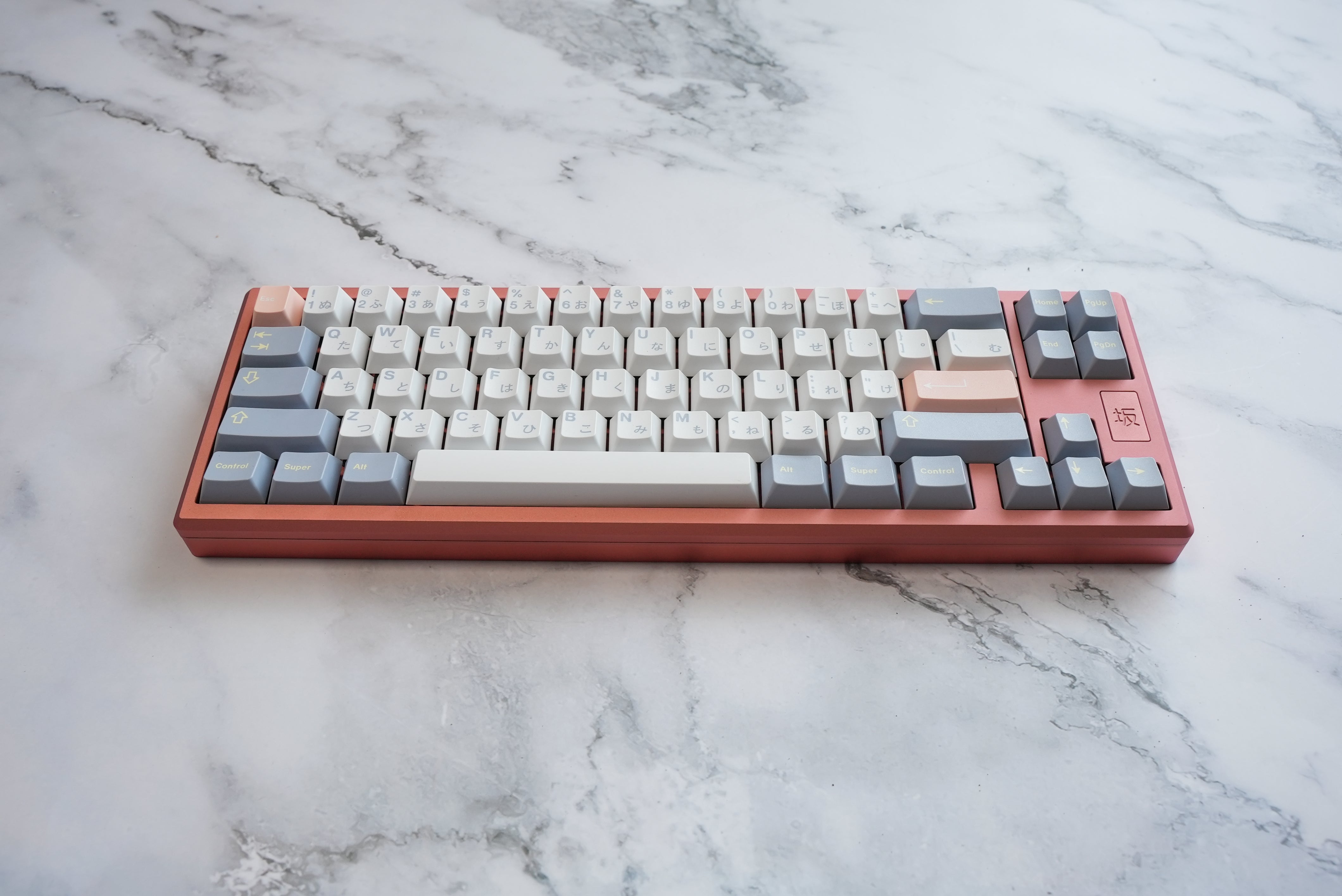 GMK CYL Momo Yume Keycaps