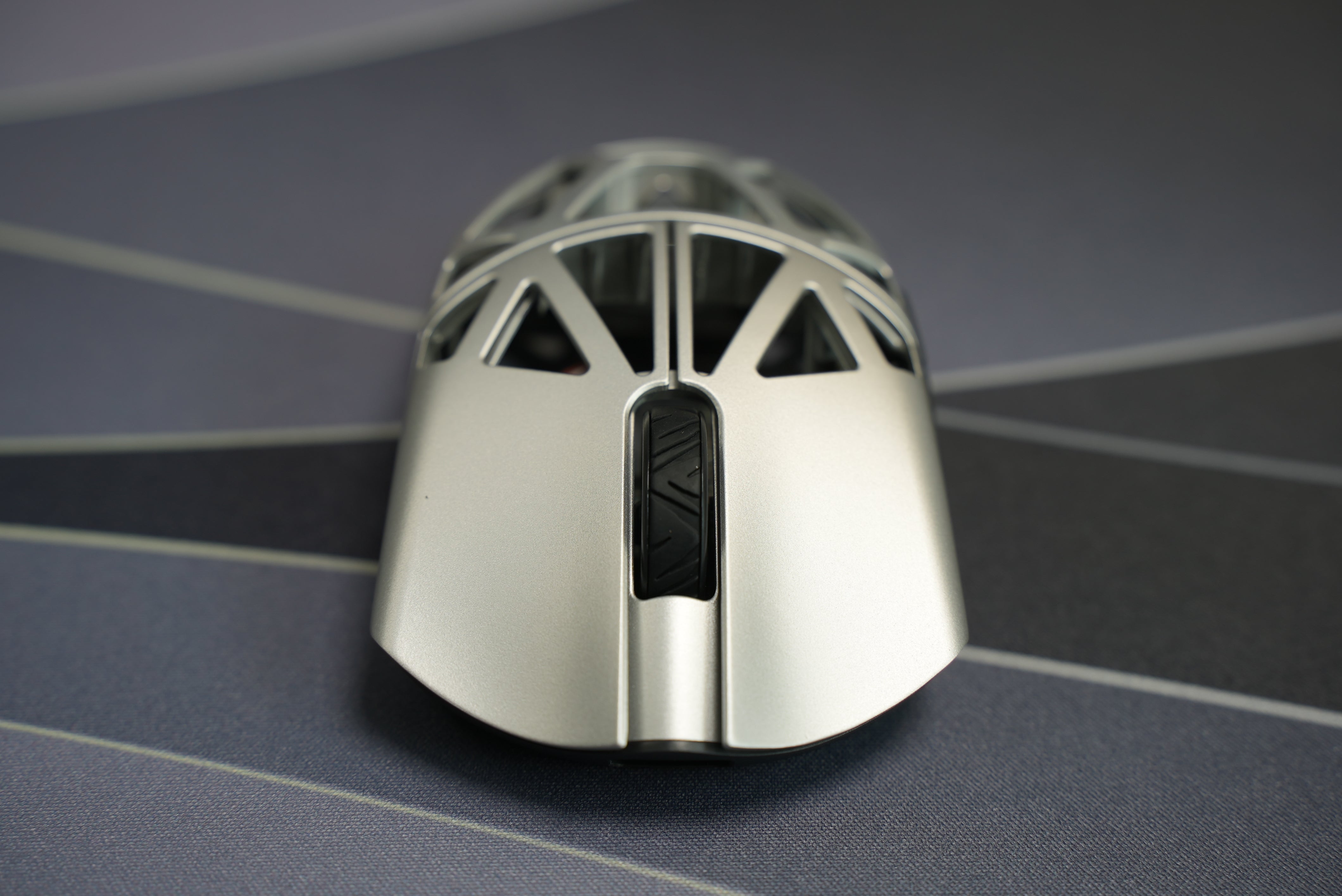 Beast X Wireless 8K Mouse