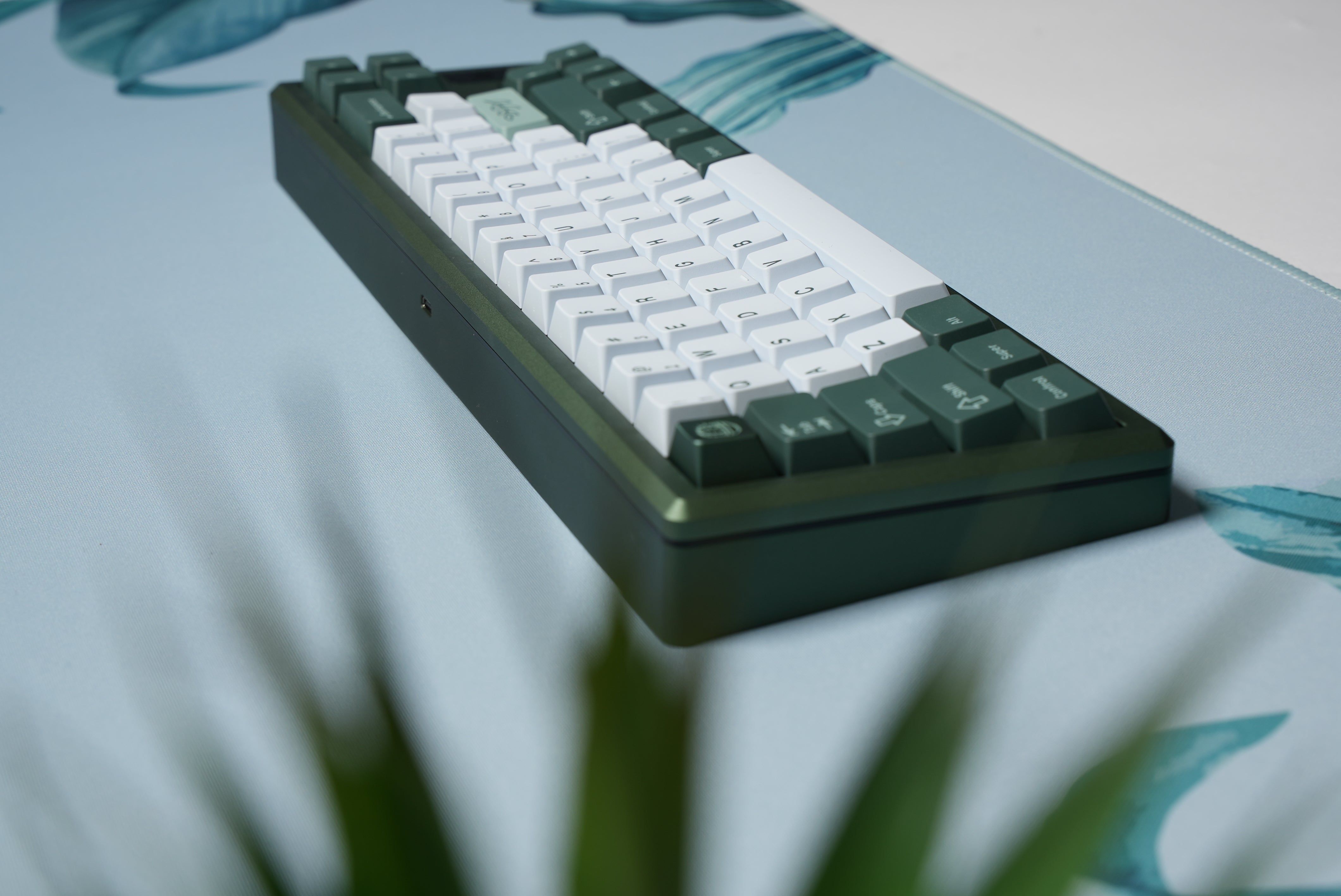 Saka 68 Mechanical Keyboard - Green