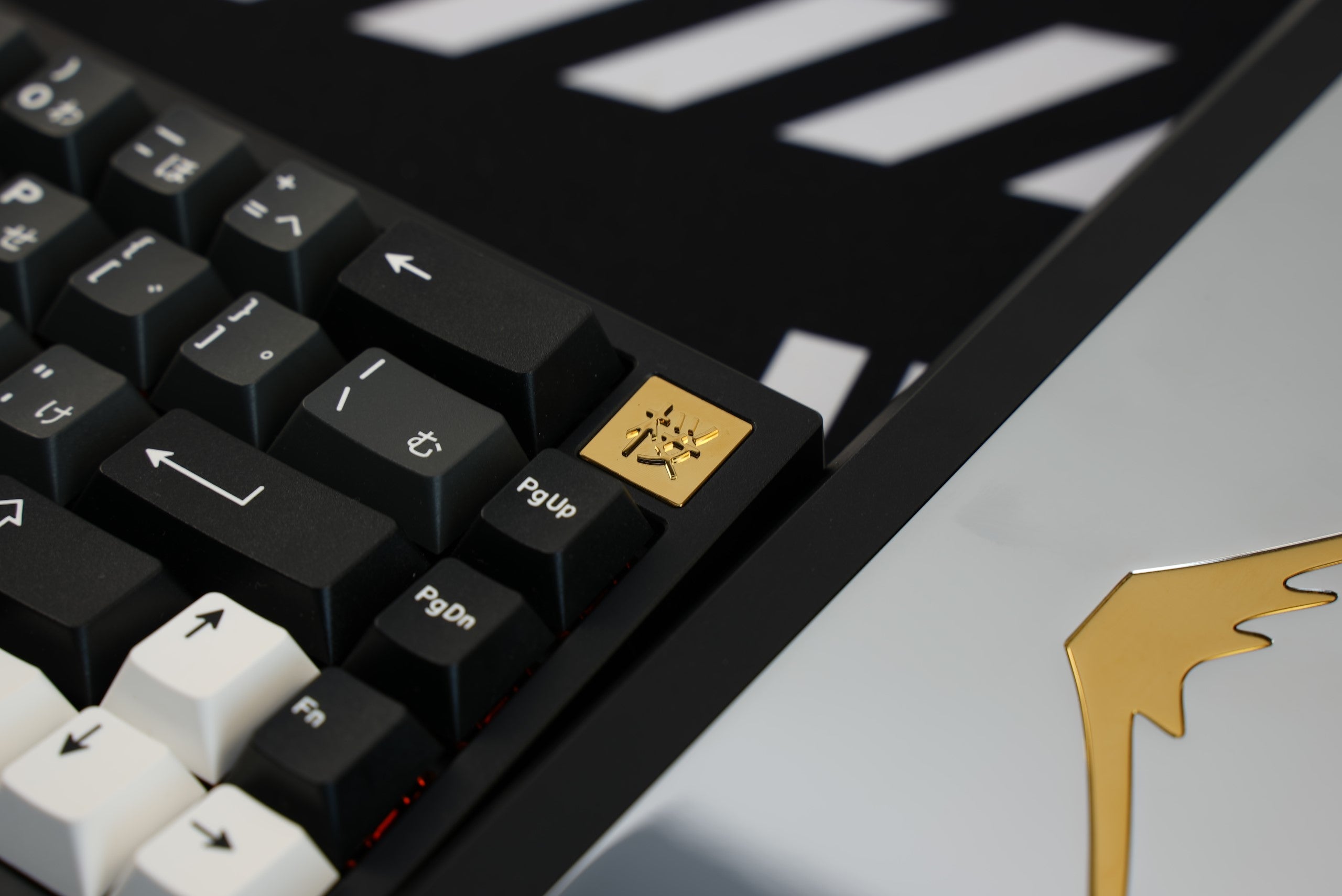 Fuji 65v2 Swirl Keyboard - Dark Night