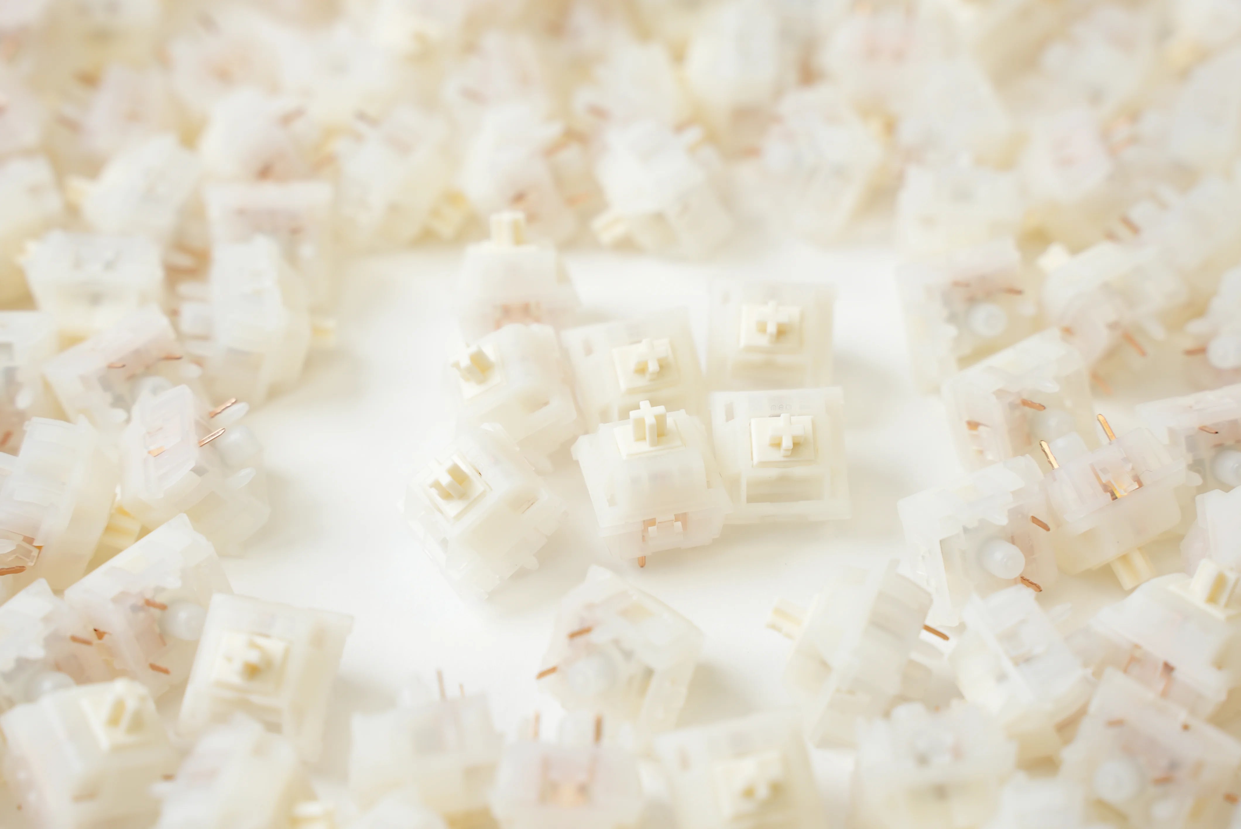 Neo x Keygeek Oat Linear Switch