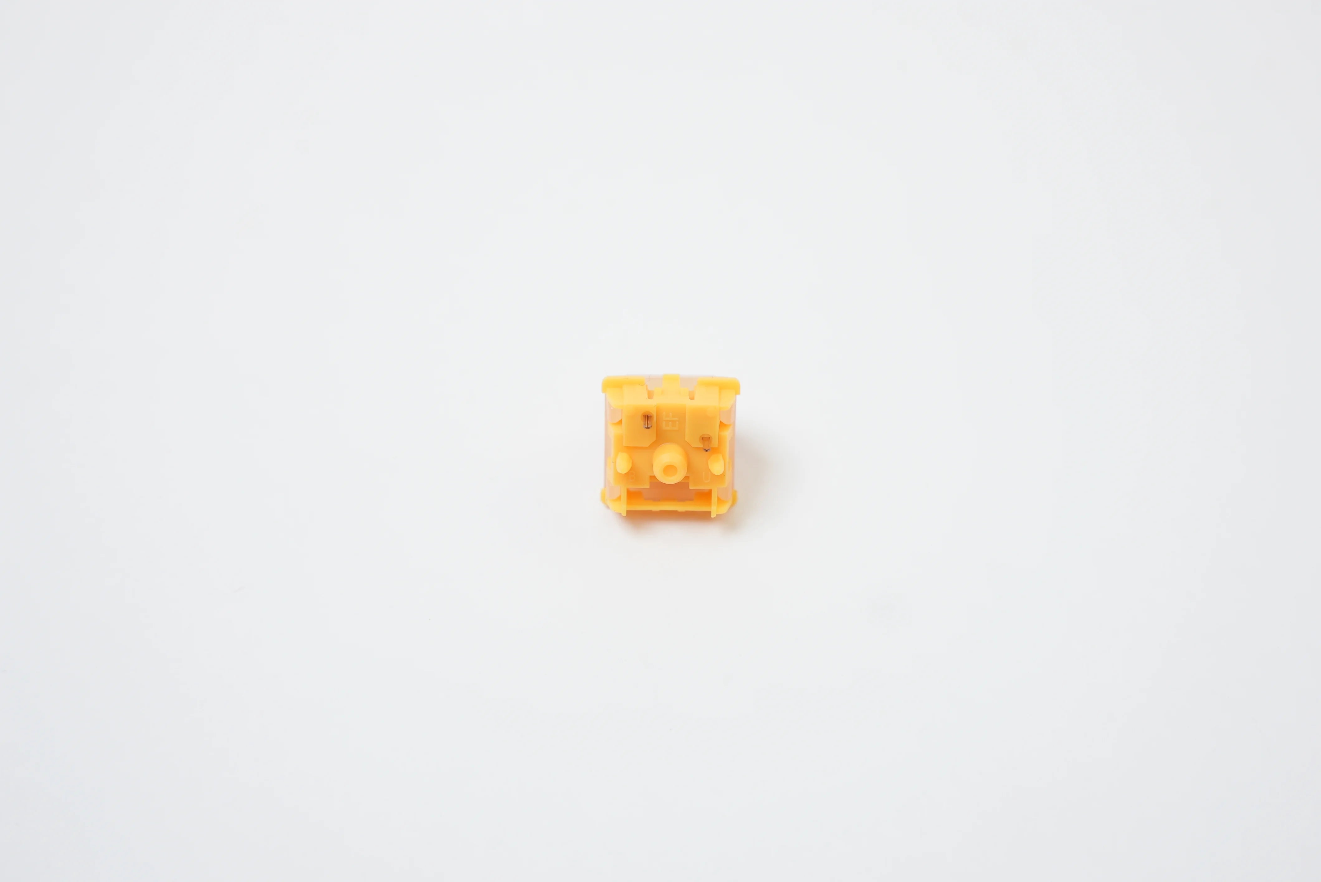 Gateron Everfree Curry - Linear Switch