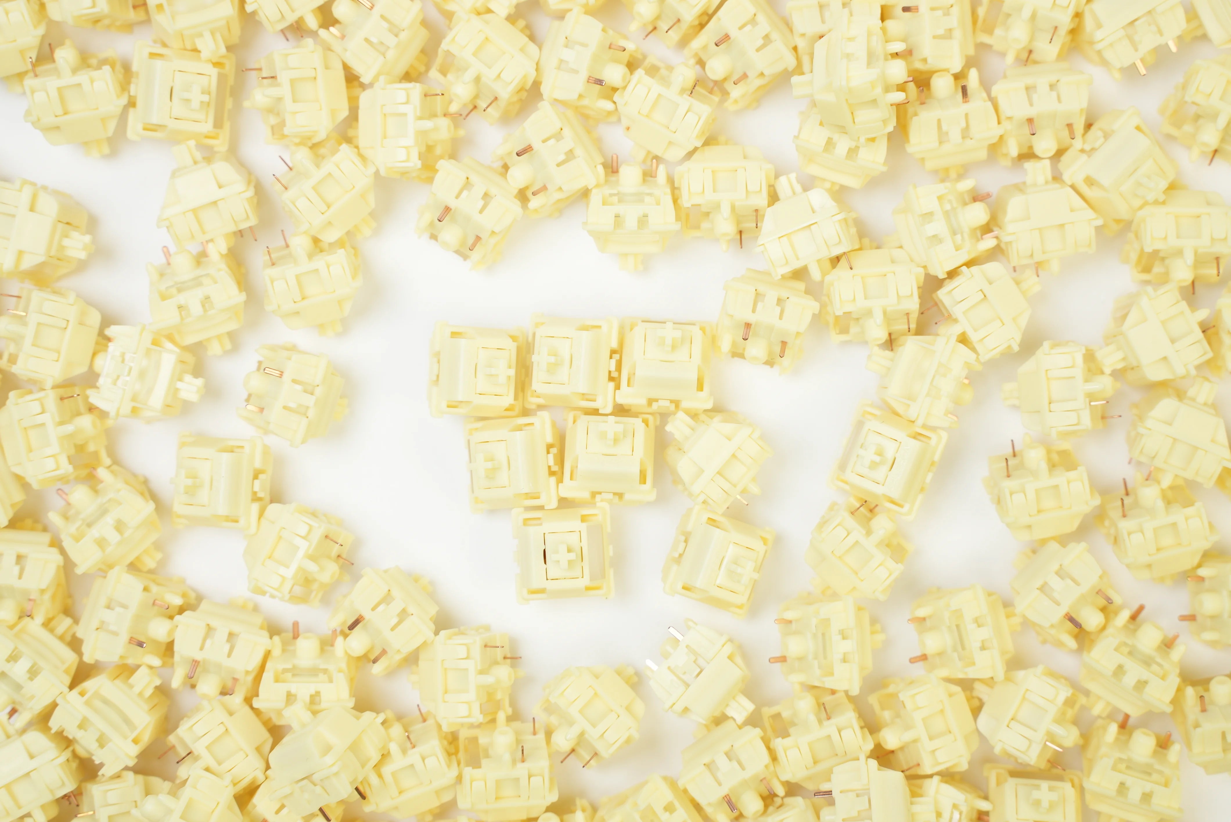 Gateron Banana Smoothie POM Series - Heavy Tactile Switch