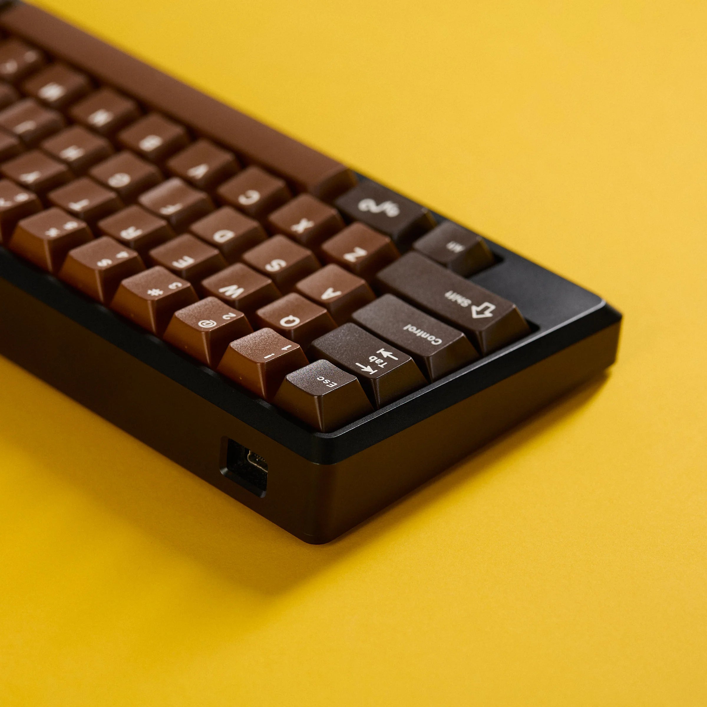 GMK CYL Chocolatier 2 Keycaps