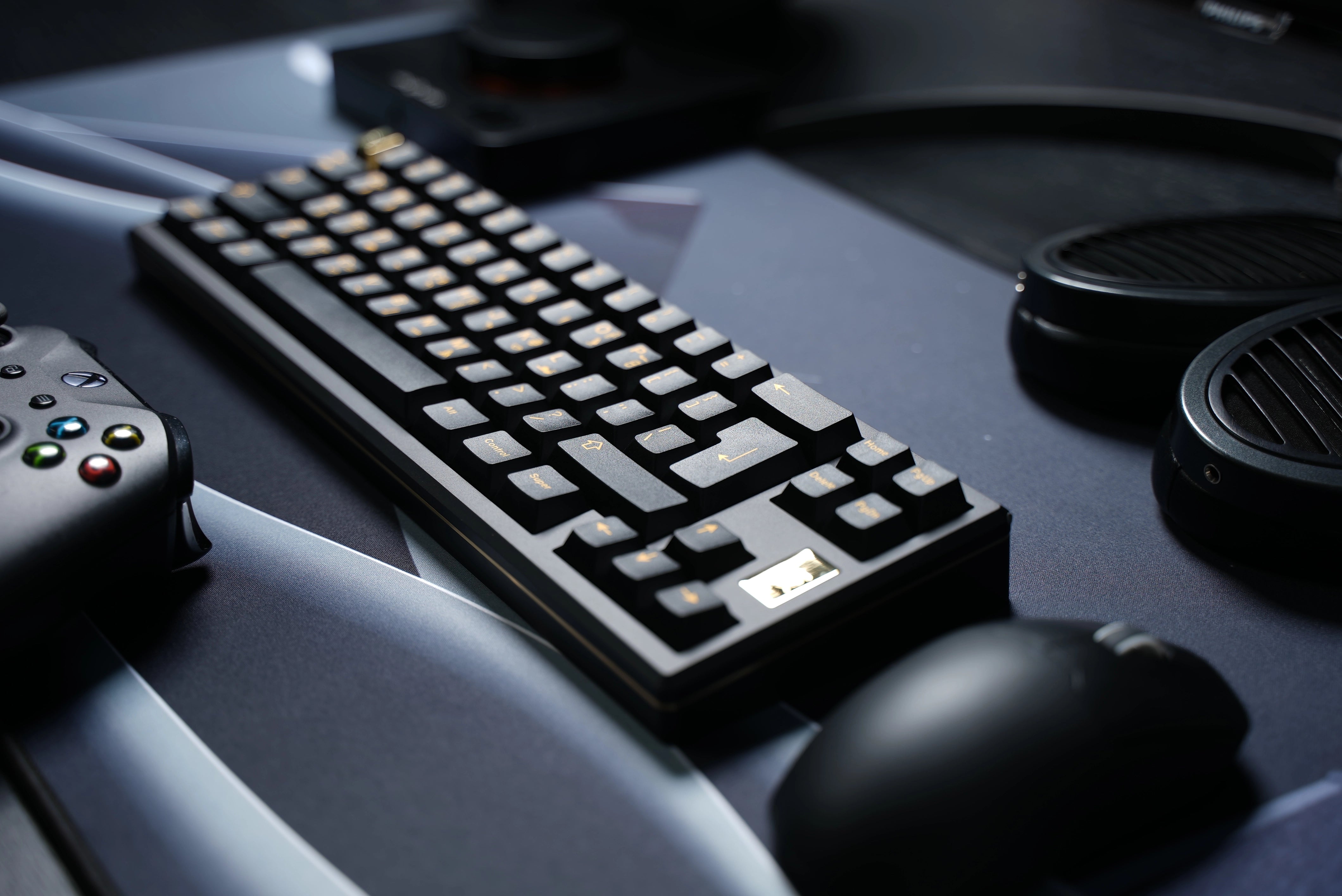 Saka 68 Mechanical Keyboard - Black