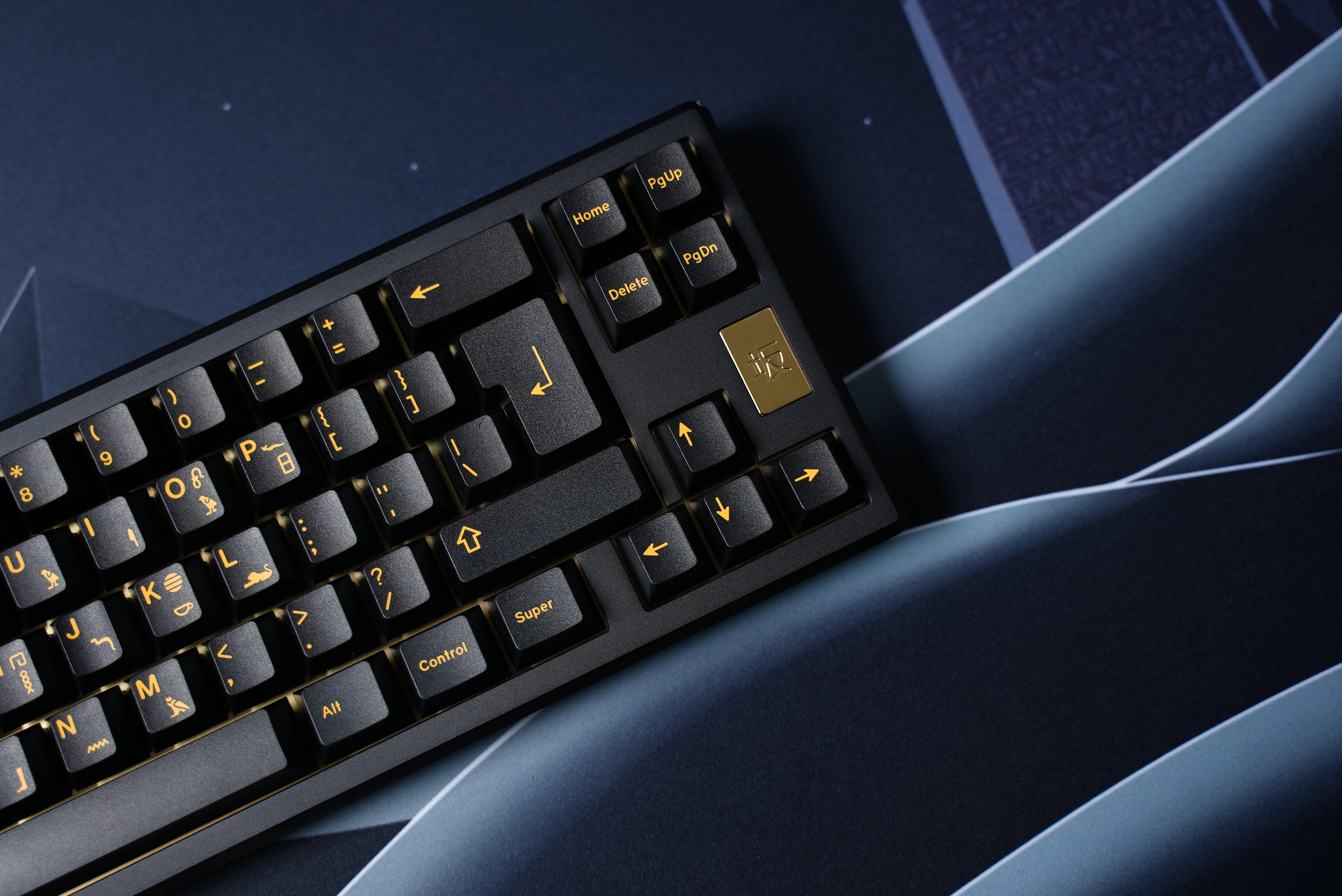 Saka 68 Mechanical Keyboard - Black