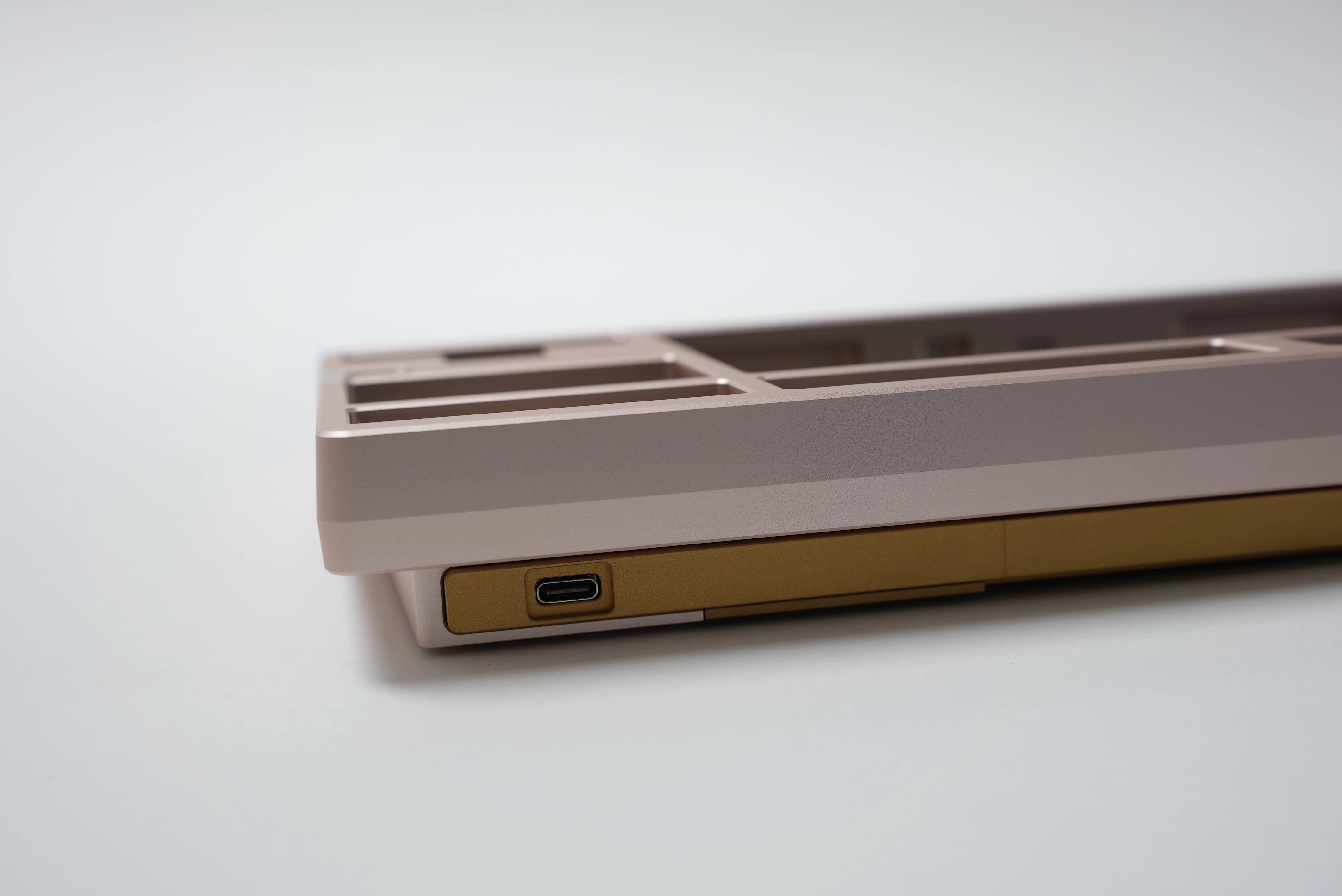 Matrix 8XV 3.0 "Eye" Keyboard - Light Pink Ano (Open Box)