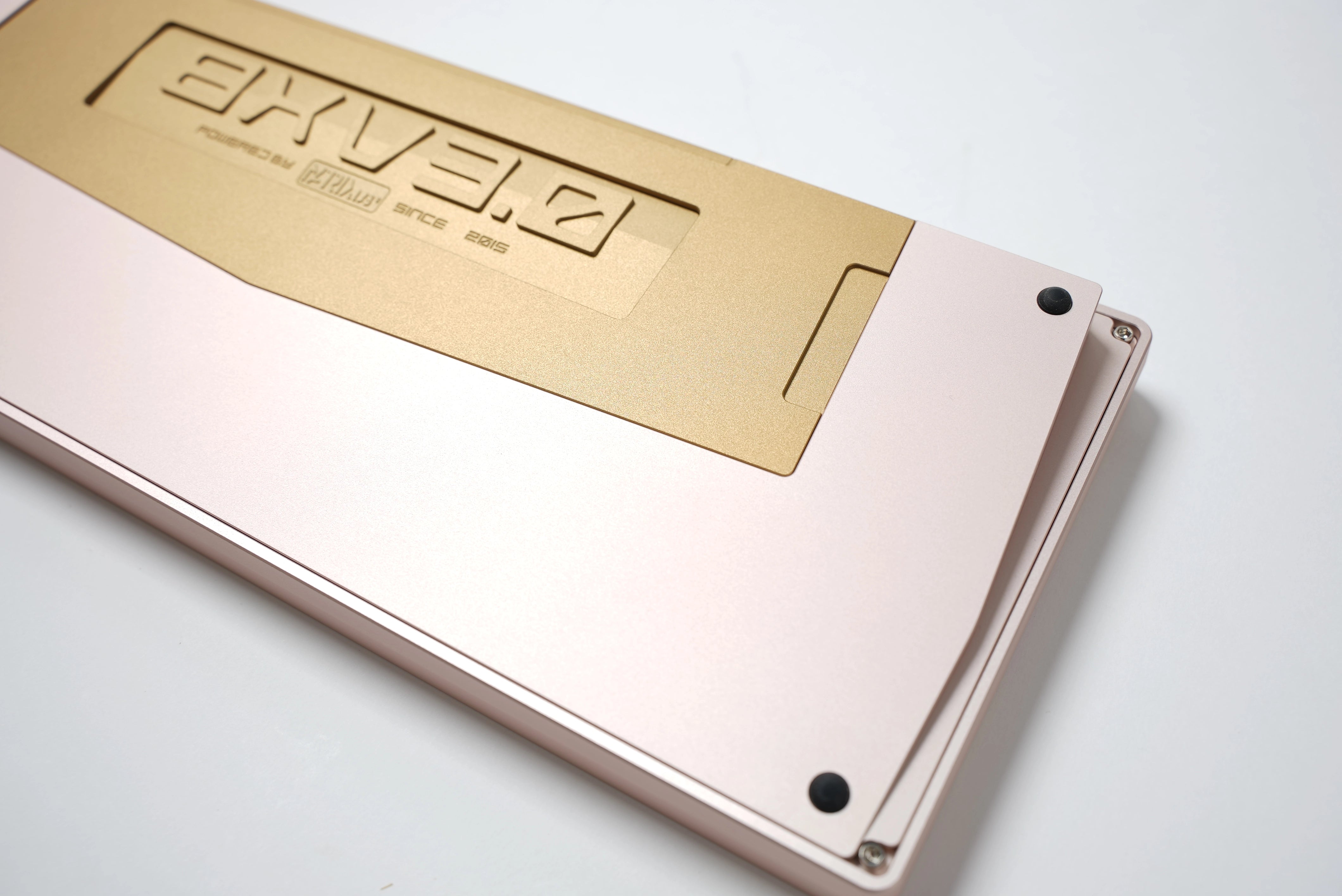 Matrix 8XV 3.0 "Eye" Keyboard - Light Pink Ano (Open Box)