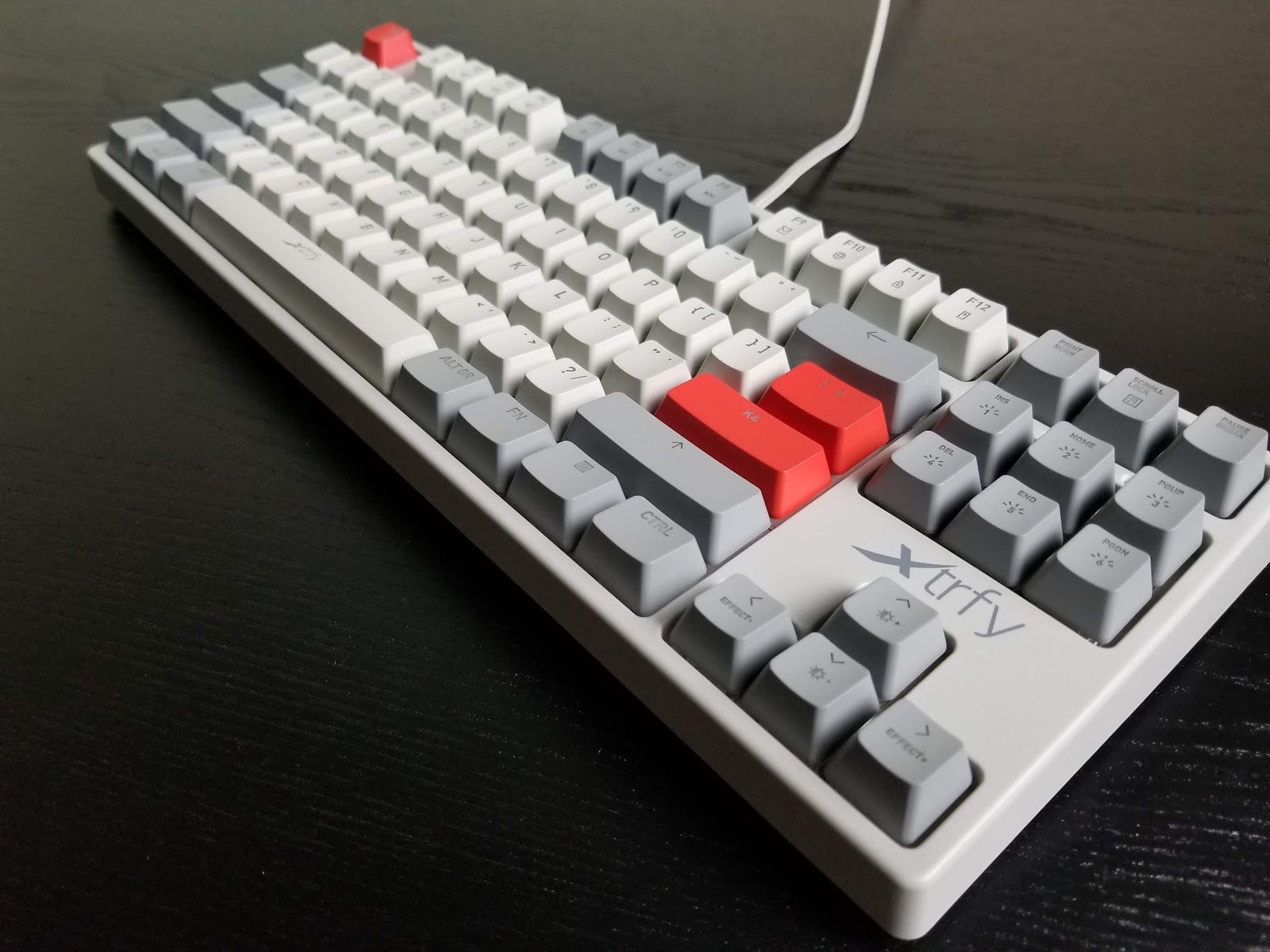 XTRFY K4 TKL Gaming Keyboard - Retro (OPEN BOX)