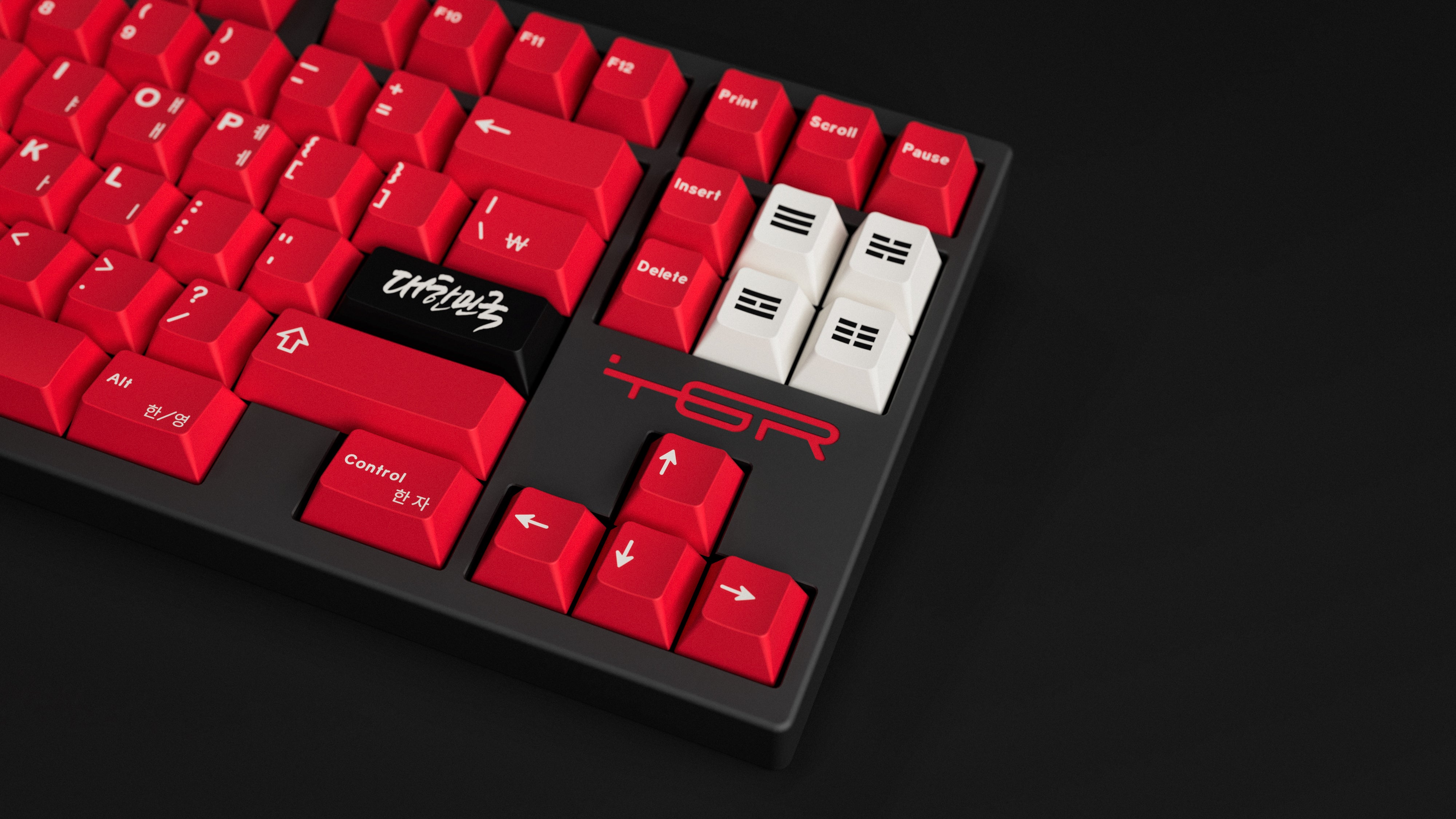 GMK CYL Red Devils Keycaps
