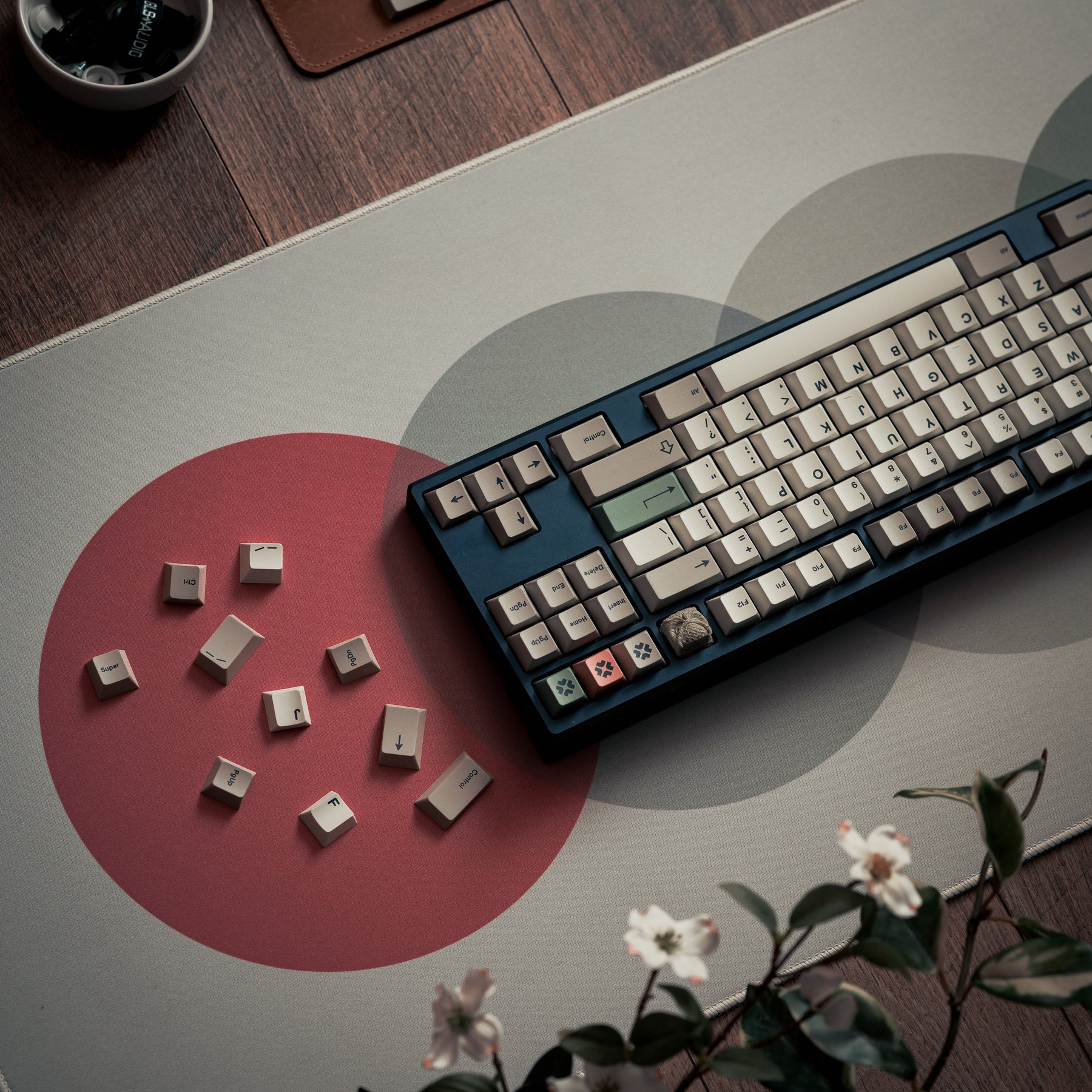 Deskmat - 9009 Circles Extras