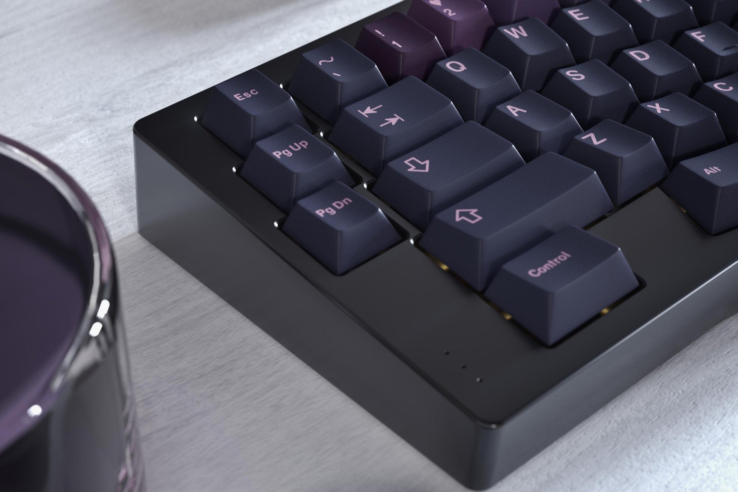 GMK CYL Rouge Keycaps