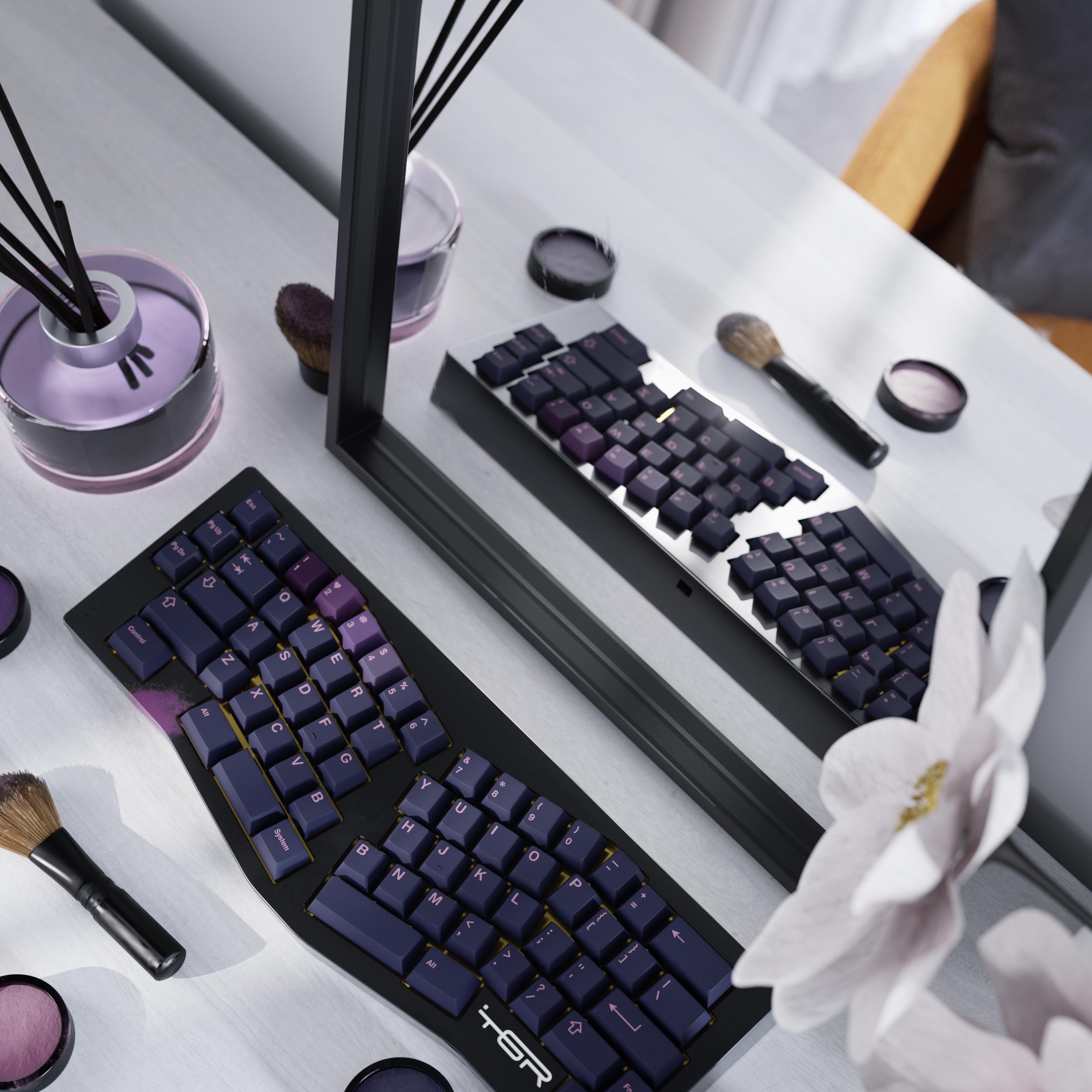 GMK CYL Rouge Keycaps