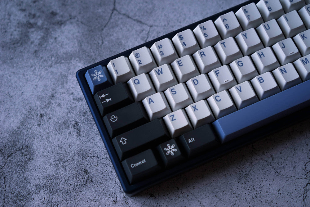 GMK CYL Arctic Keycaps