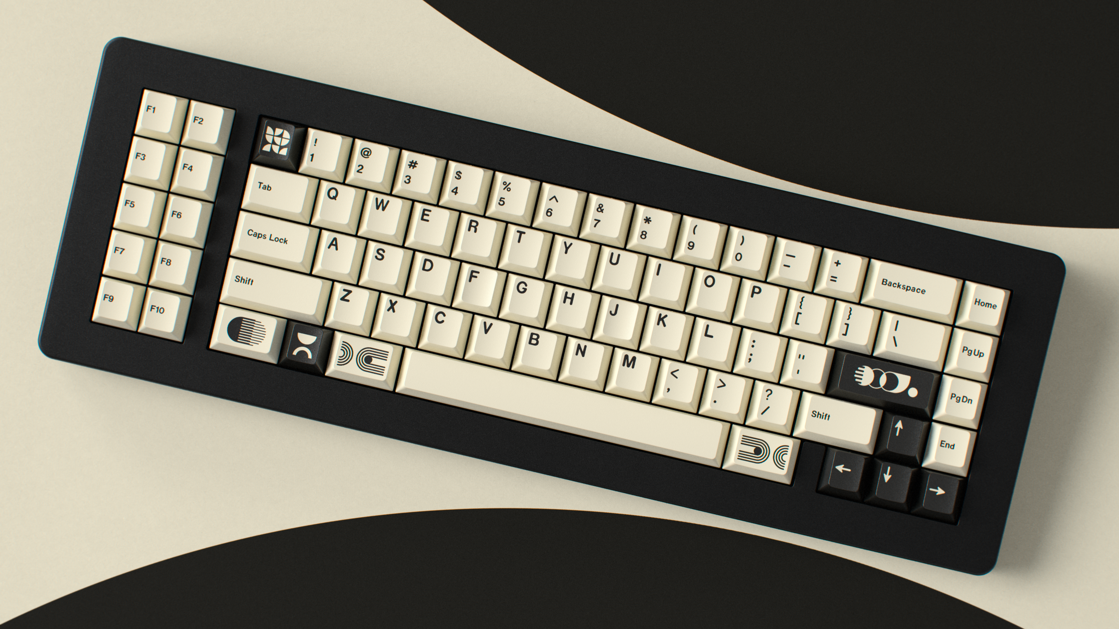 GMK CYL Creme Keycaps