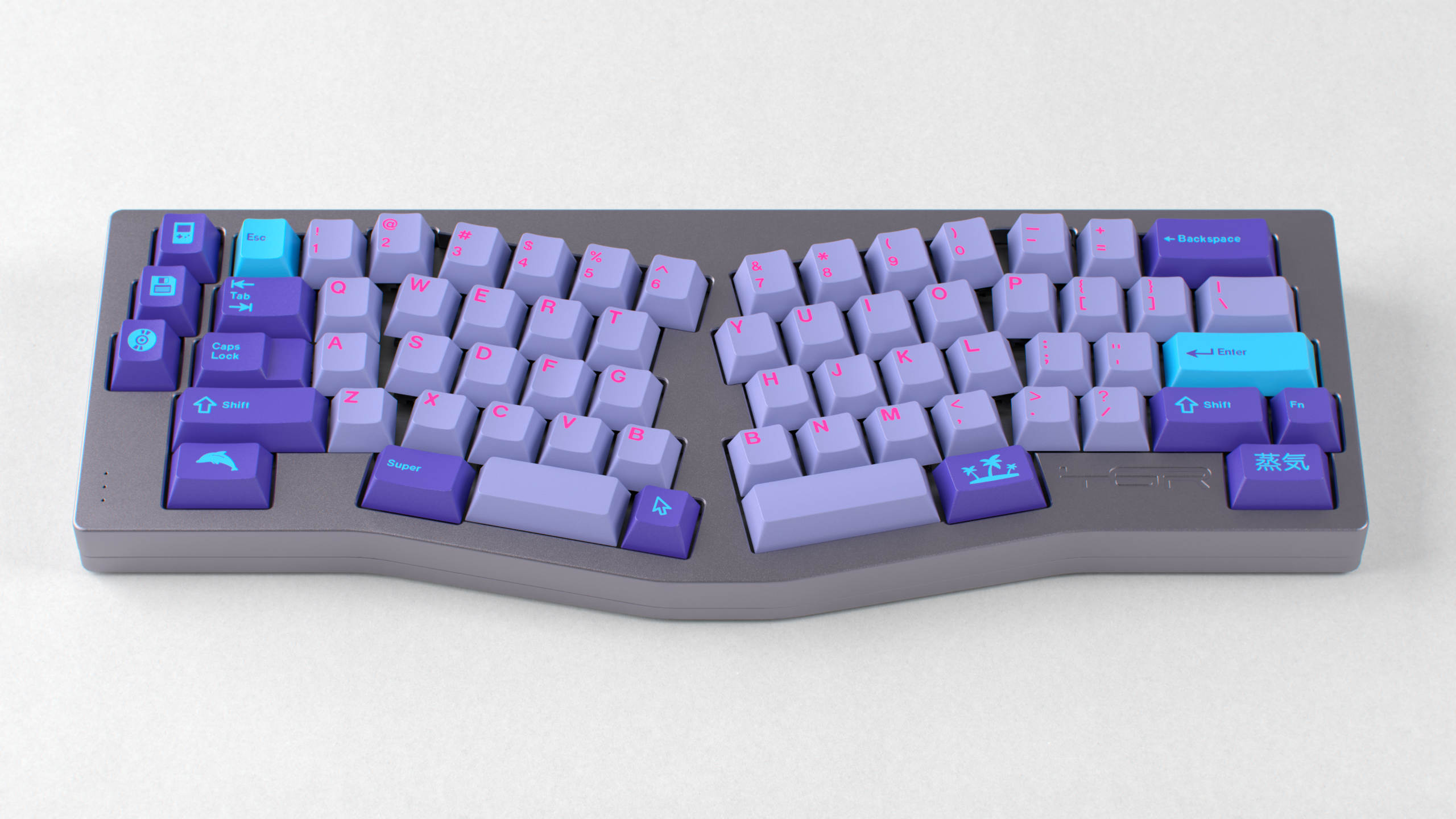 CYL Vaporwave W2 Keycaps