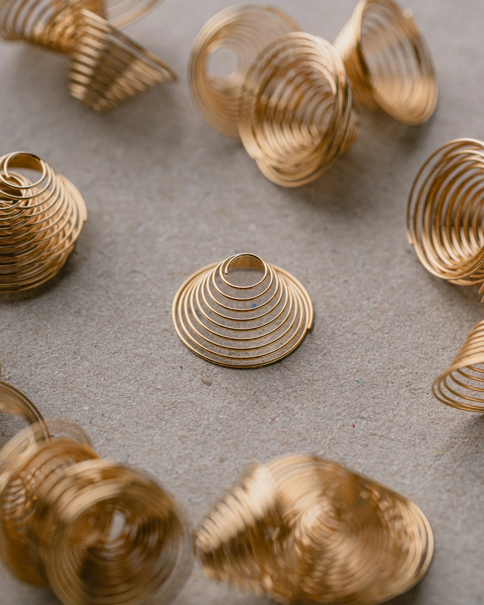 DYNACAP Conical Springs