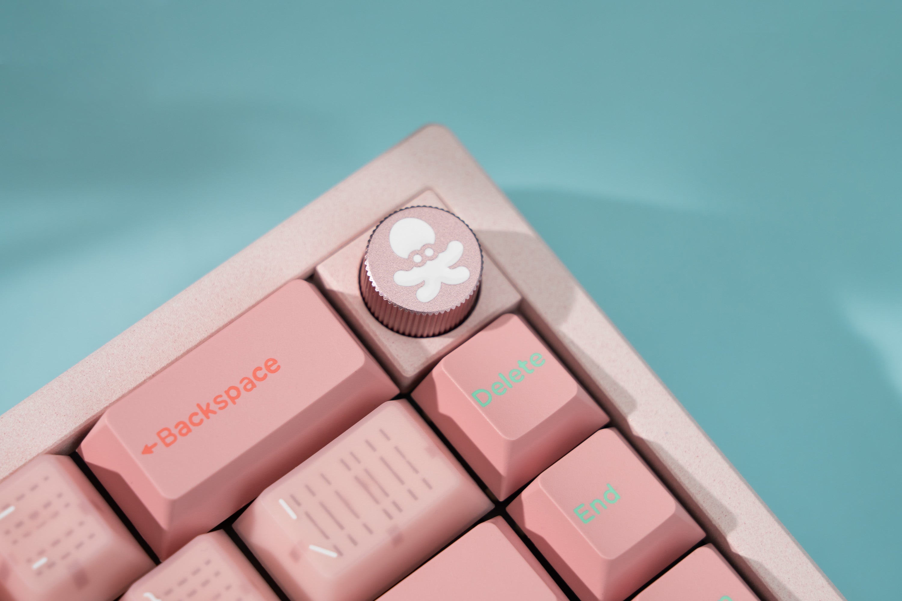 Zoom65 V3 Keyboard - Strawberry Icecream [Group Buy]