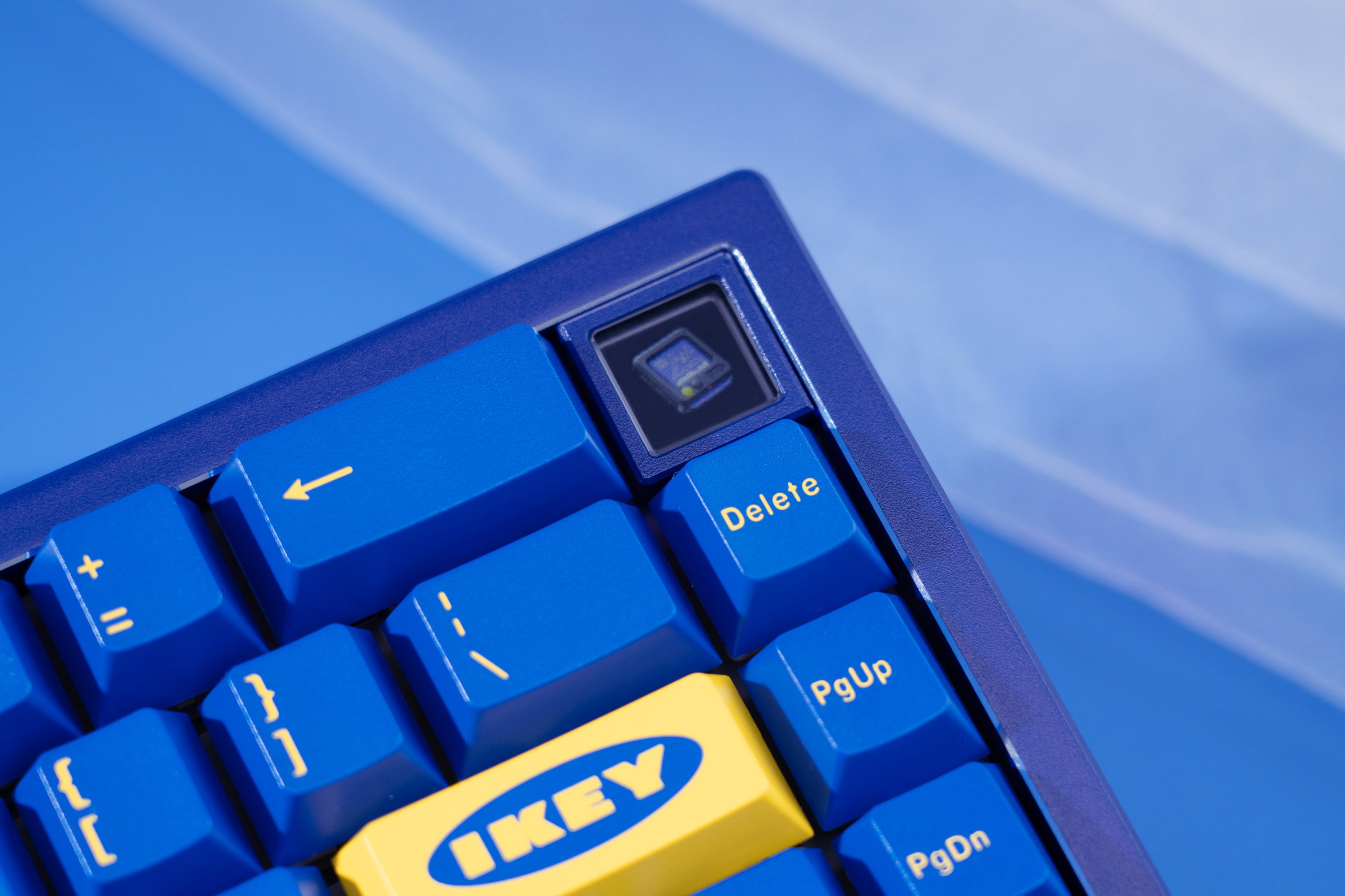 Zoom65 V3 Keyboard - Klein Blue [Group Buy]