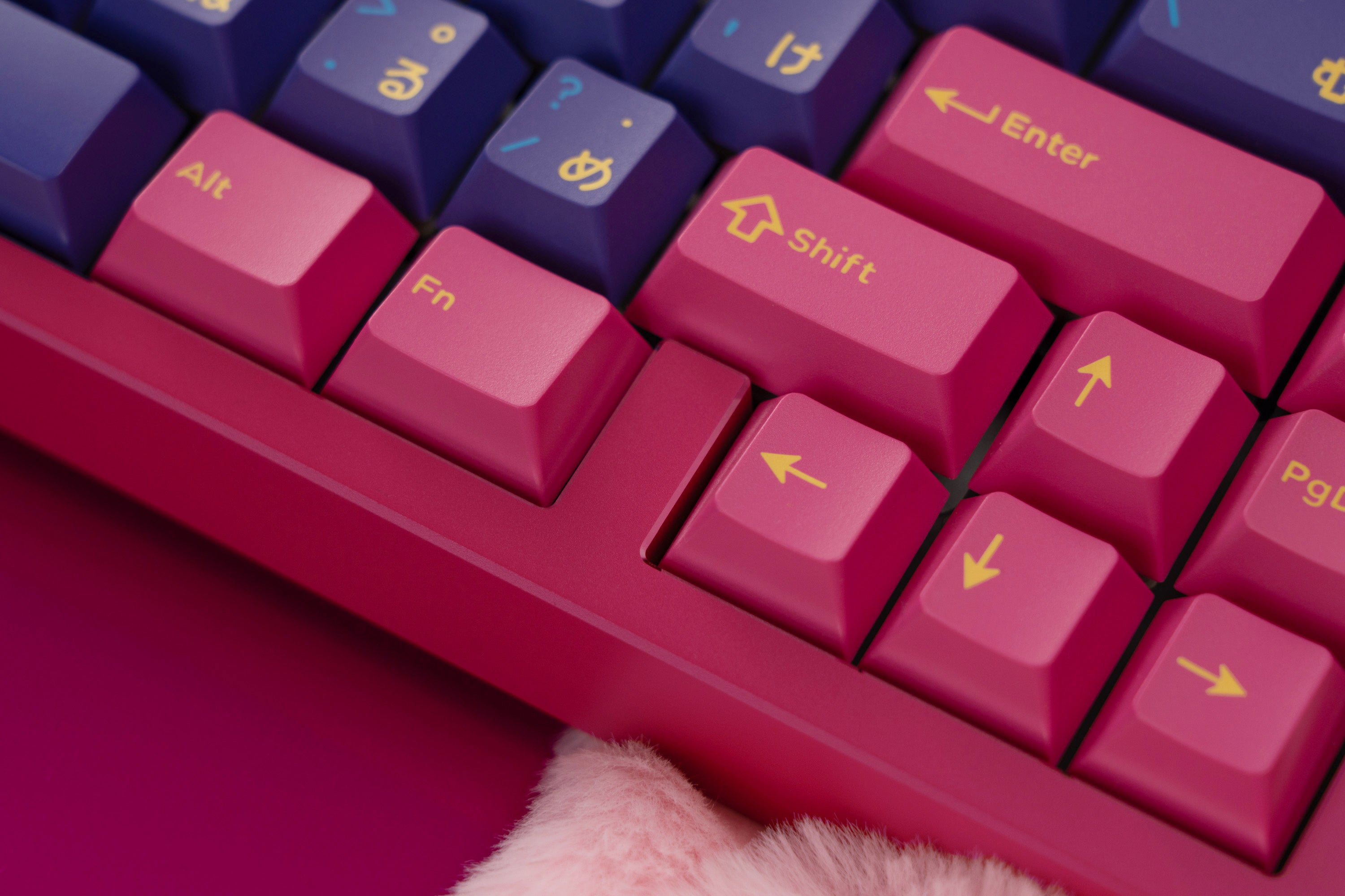 Zoom65 V3 Keyboard - Viva Magenta [Group Buy]