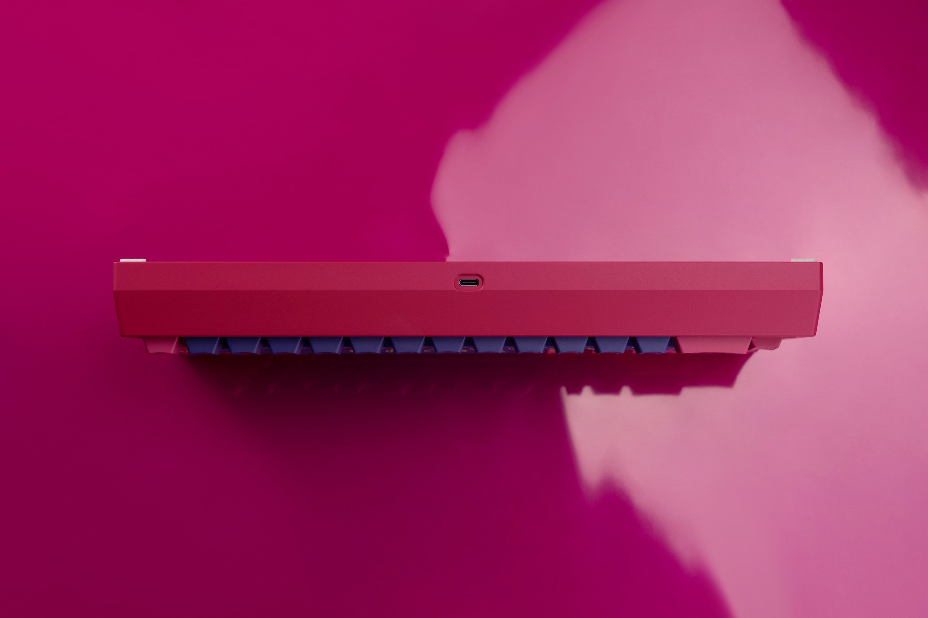 Zoom65 V3 Keyboard - Viva Magenta [Group Buy]