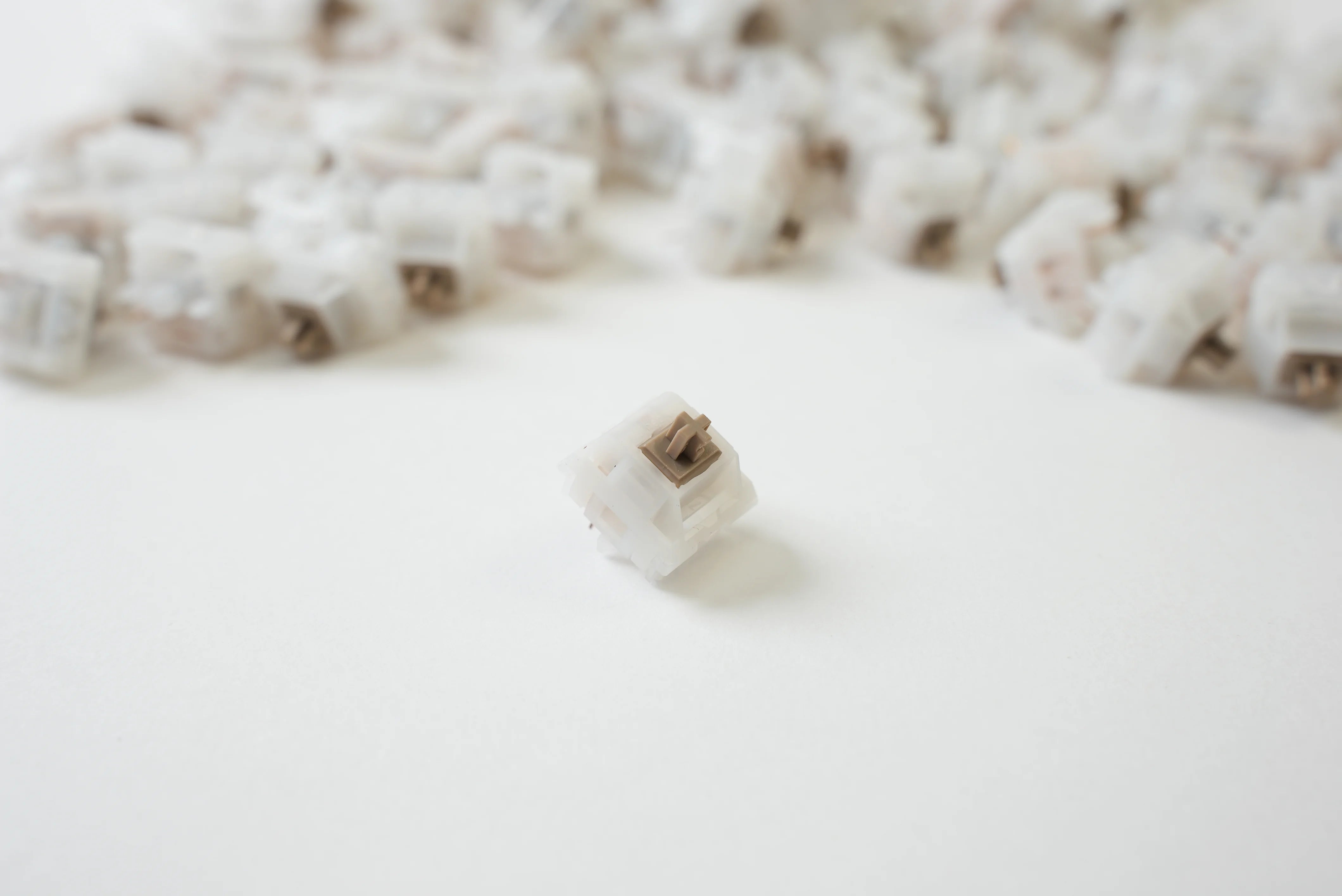 Neo x Keygeek Rye Linear Switch