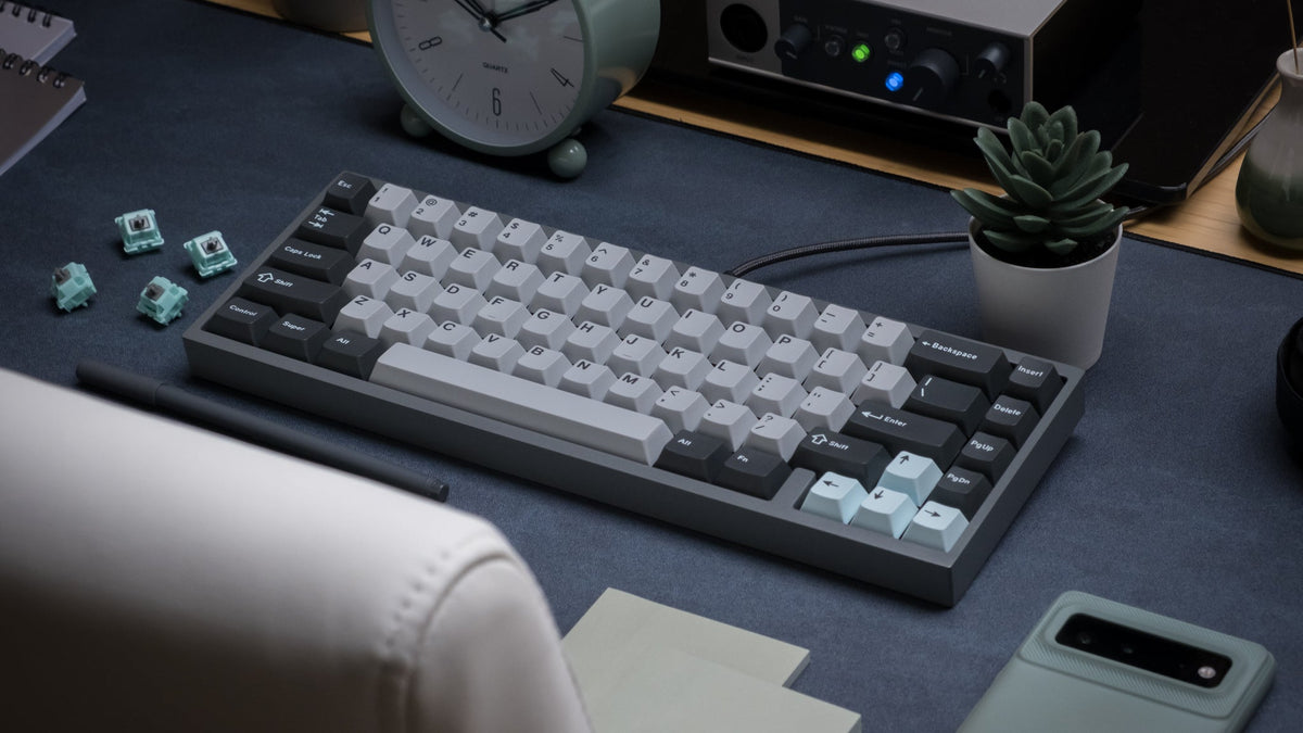 GMK CYL Rainy Day R3 Keycaps
