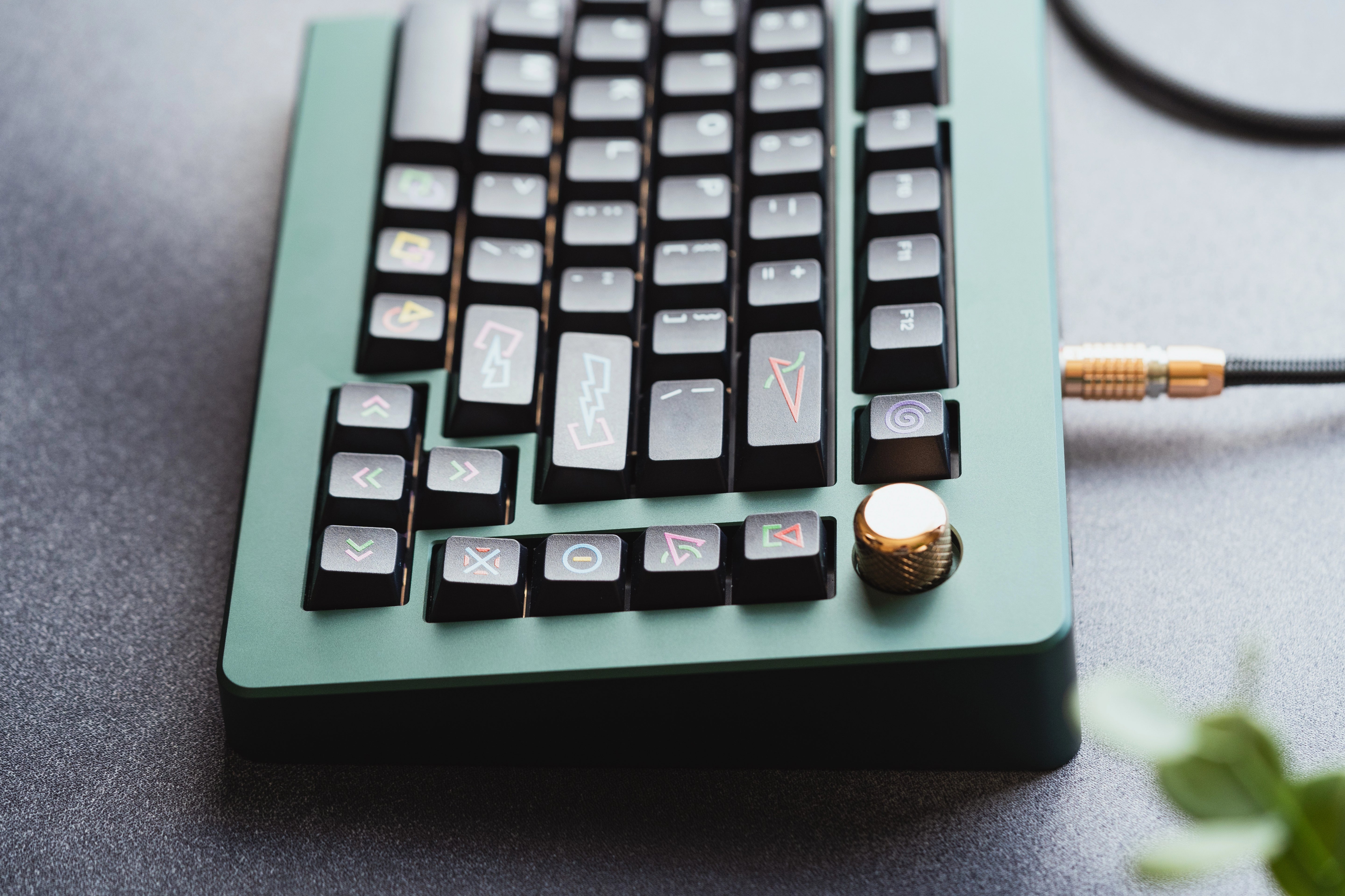 Theseus 75 Mechanical Keyboard [Group Buy]