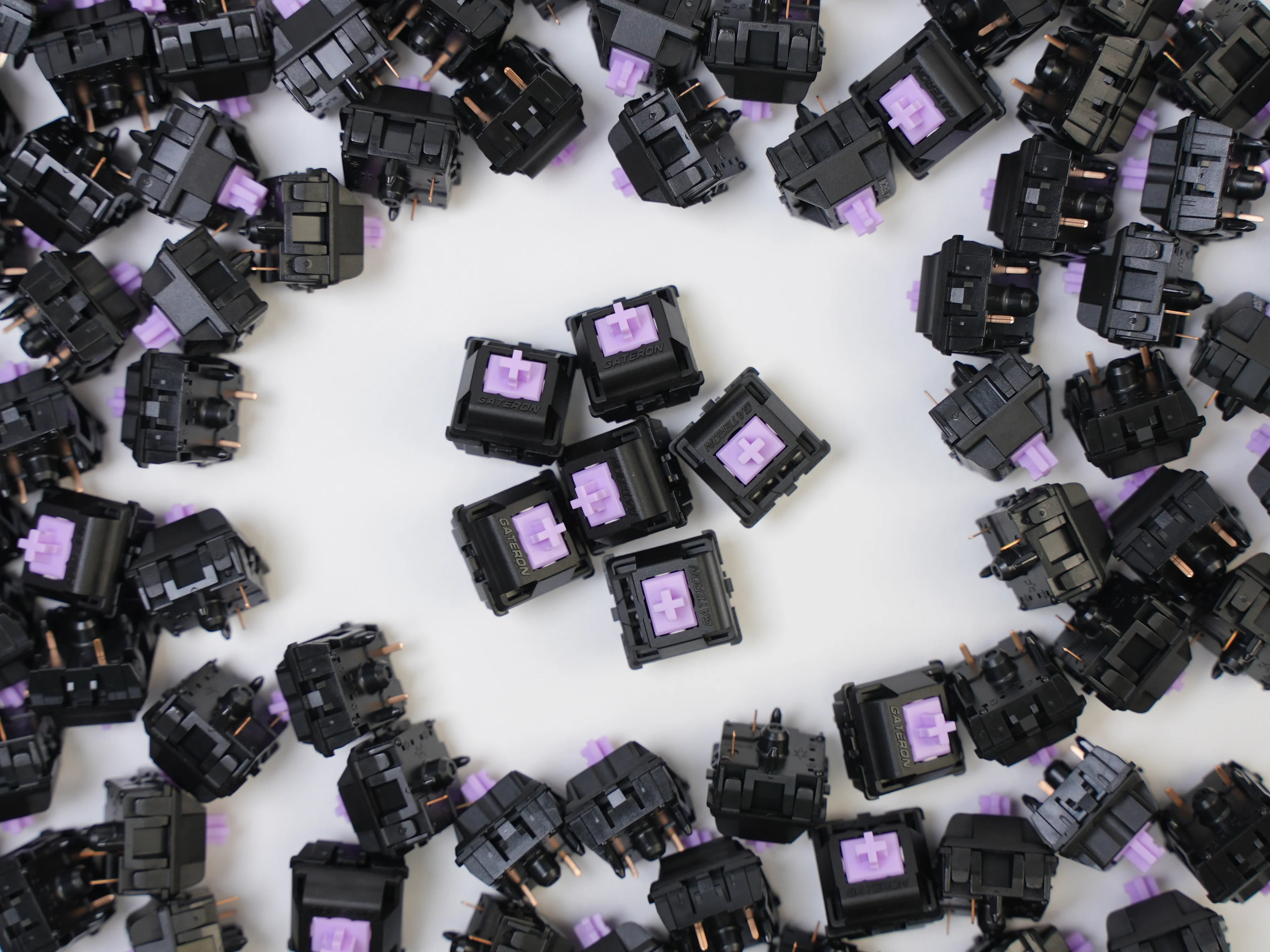 Gateron Oil King Purple - Silent Tactile Switch