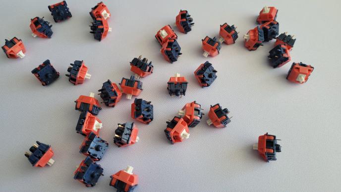 Bushi - Silent Tactile Switch (62g)