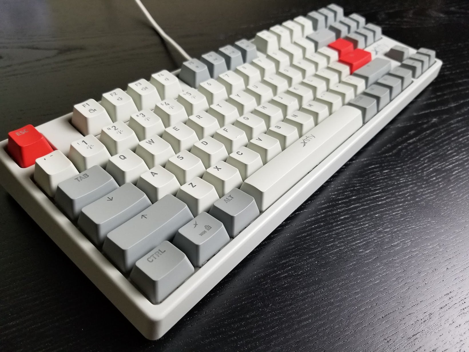 XTRFY K4 TKL Gaming Keyboard - Retro (OPEN BOX)
