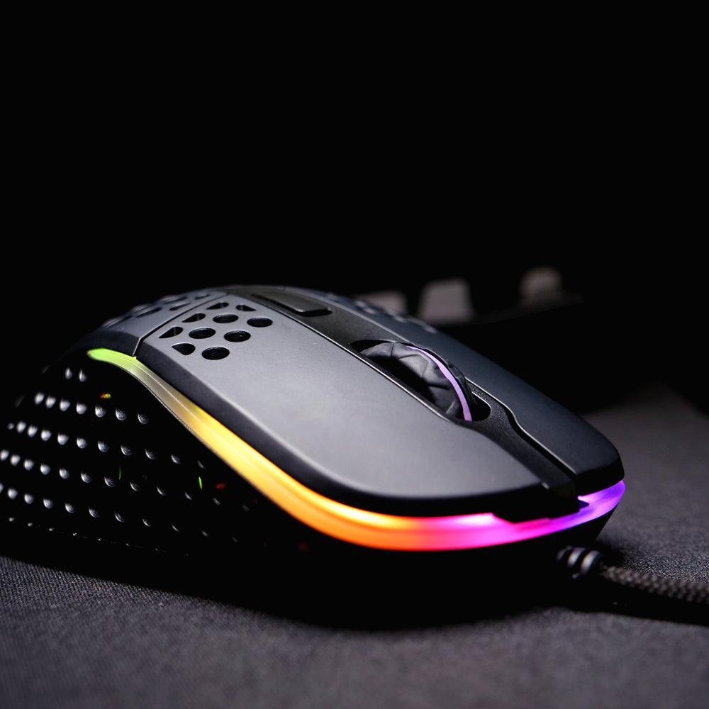 Xtrfy M4 Gaming Mouse (Black) - Deskhero.ca