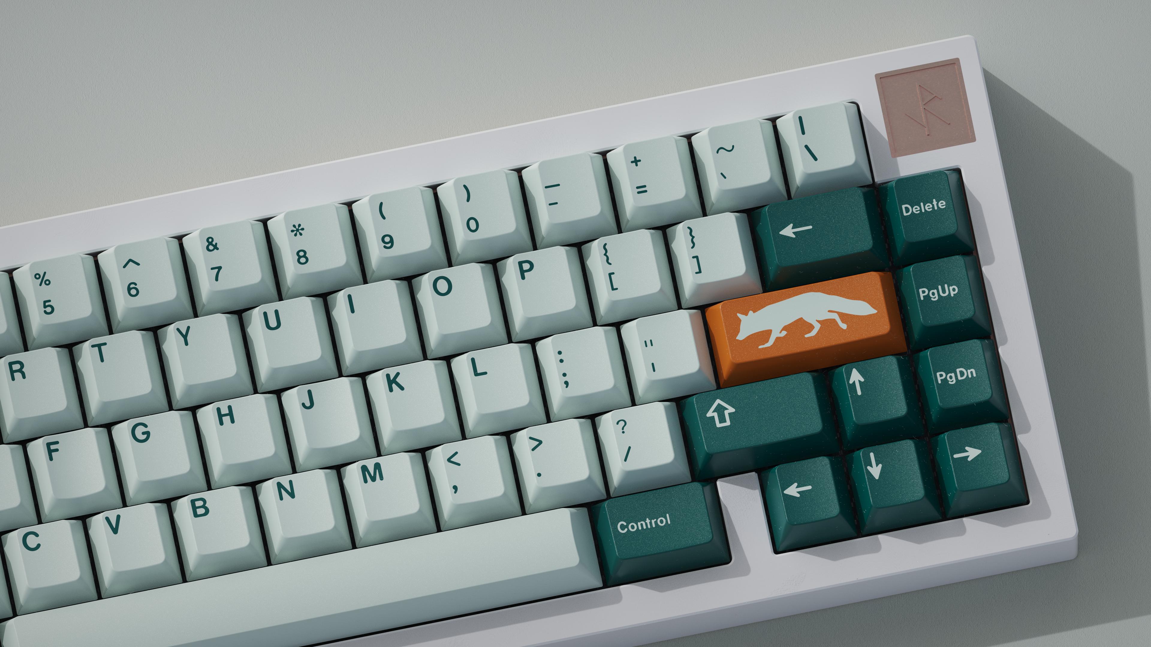 GMK CYL Fox Keycaps