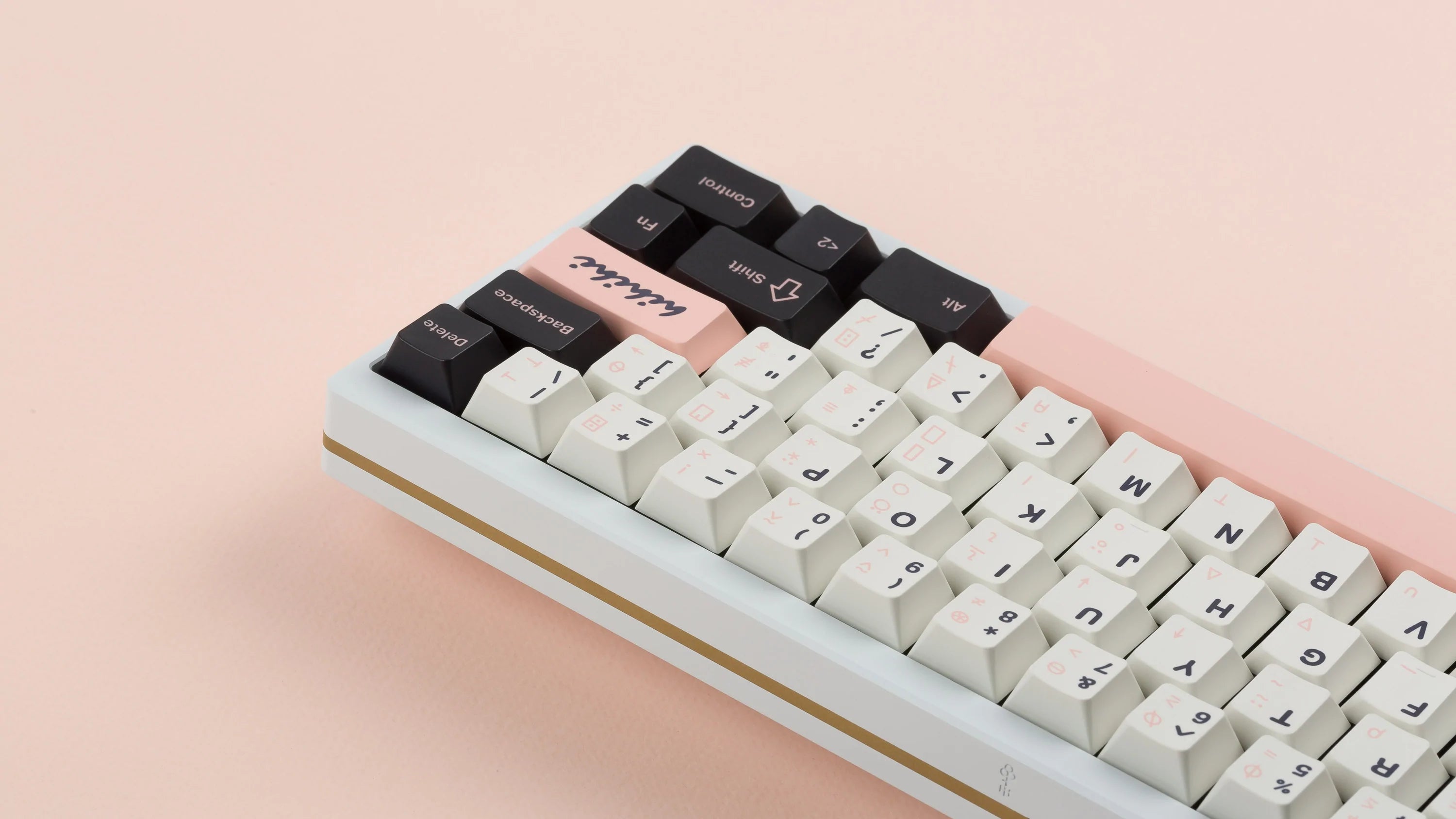 Novelkeys Cherry Olivia Keycaps