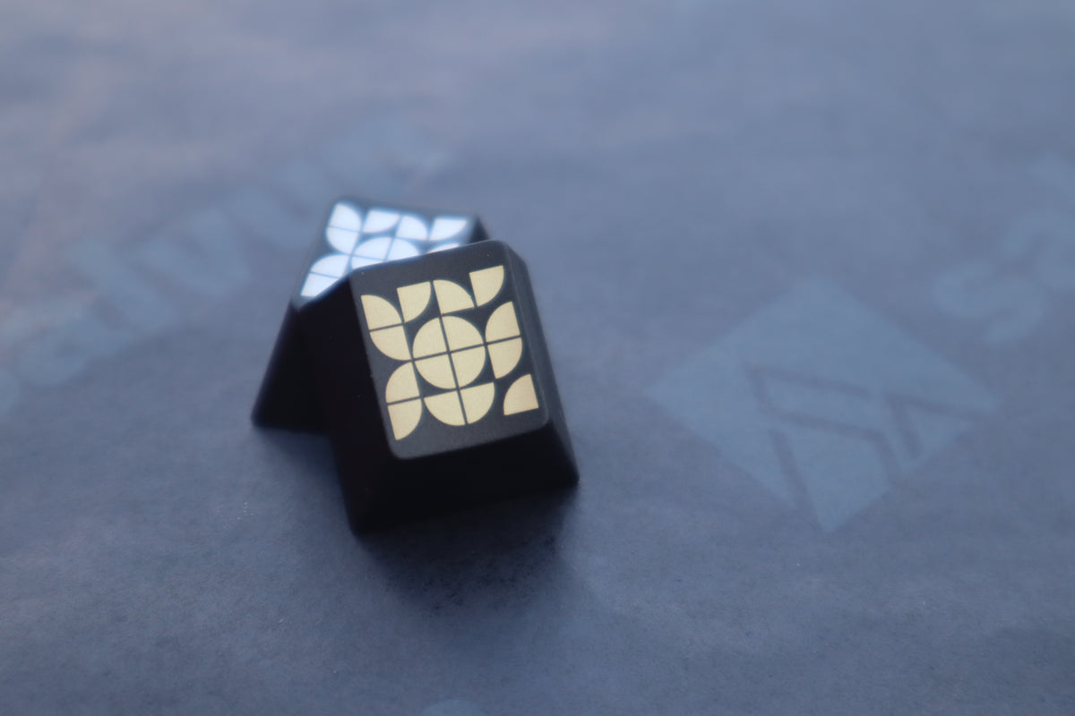 GMK Noire Keycaps