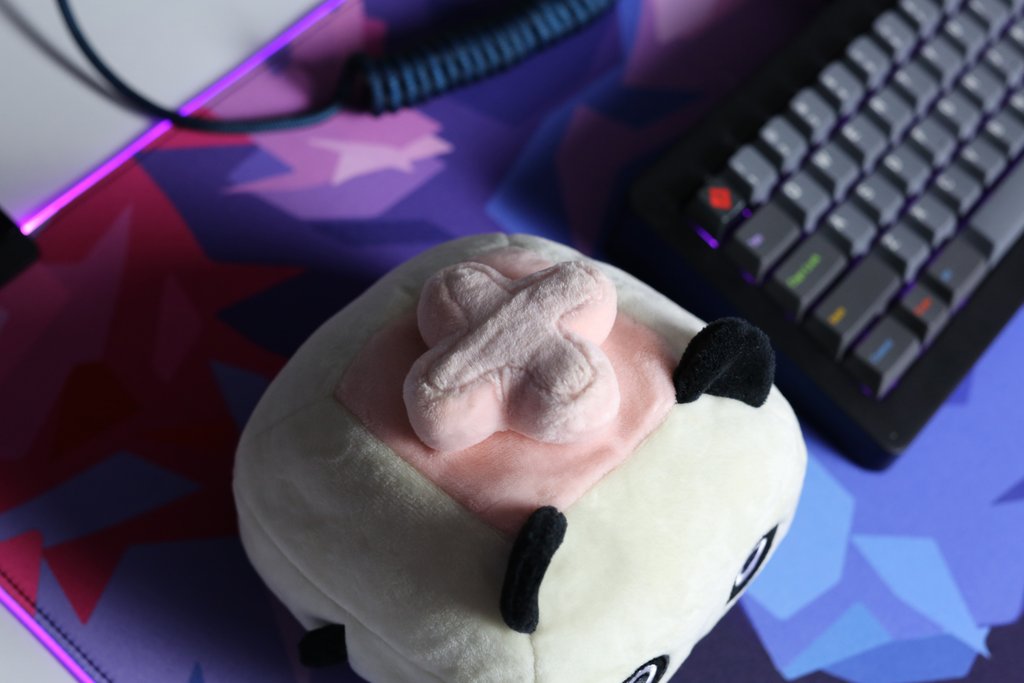 PanPan Plushie (Unvaulted)