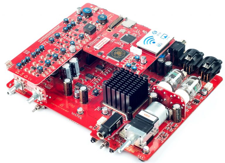 iFi PRO iDSD - DAC/Amp - Deskhero.ca